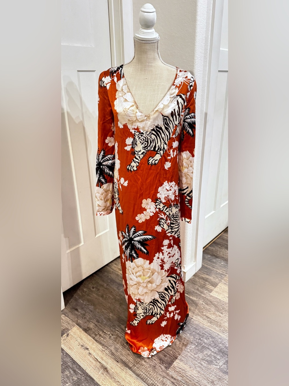 Las Sureñas Tiger Romantic Silk Maxi Dress in Brick Orange M